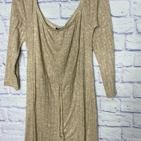 Pretty Little Thing Plus Oatmeal Rib Knitted Bardot Jumpsuit - Picture 4 of 8